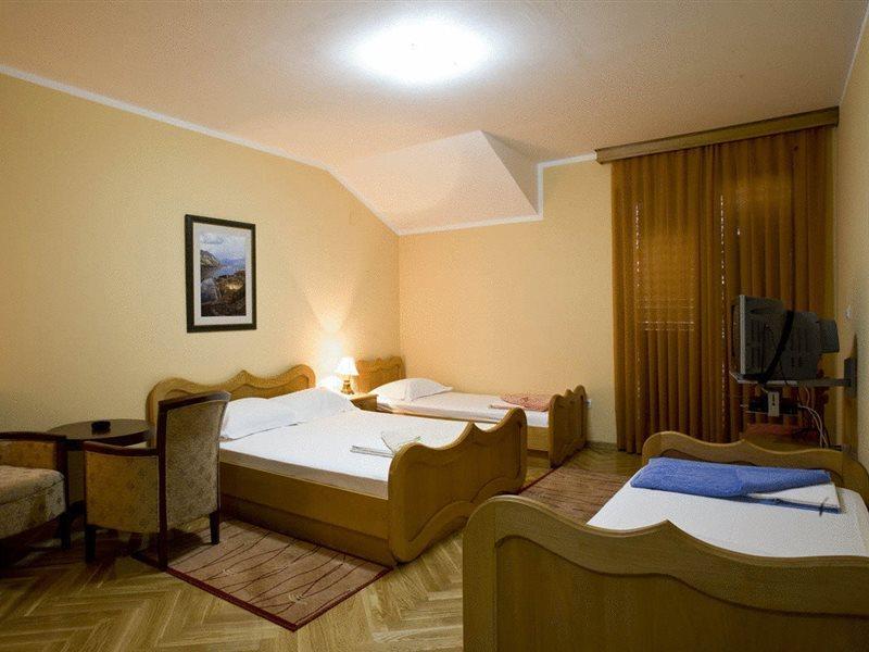 Accommodation Marija 2 Kotor Exterior photo