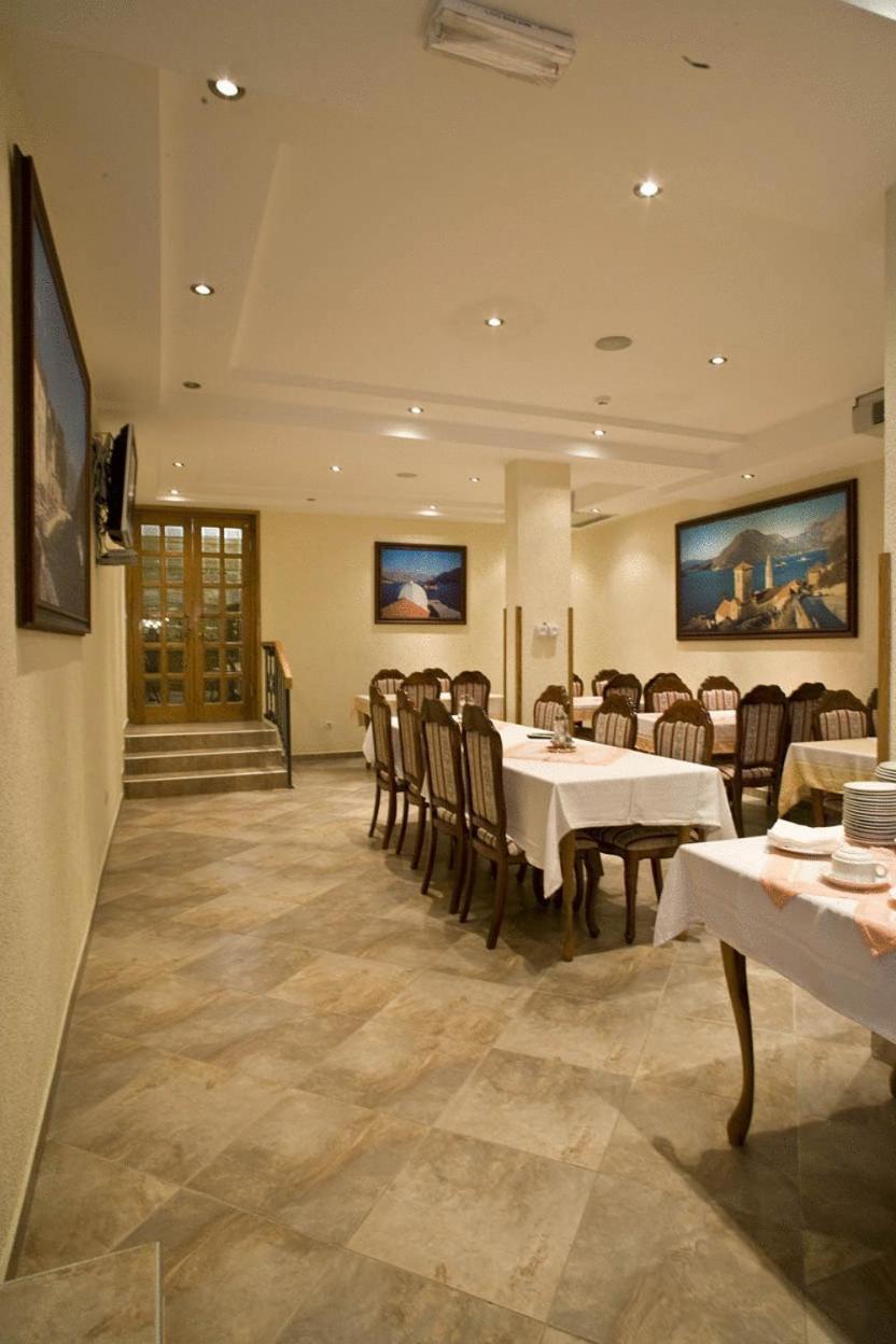 Accommodation Marija 2 Kotor Exterior photo